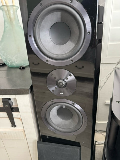 SVS Ultra Tower Speakers (USED Pair) $1600 Free Delivery in the Continental US